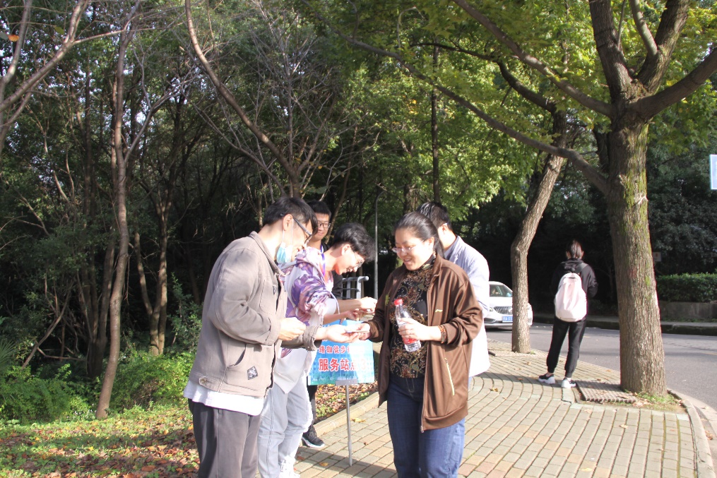 clip_image027.jpg clip_image027.jpg