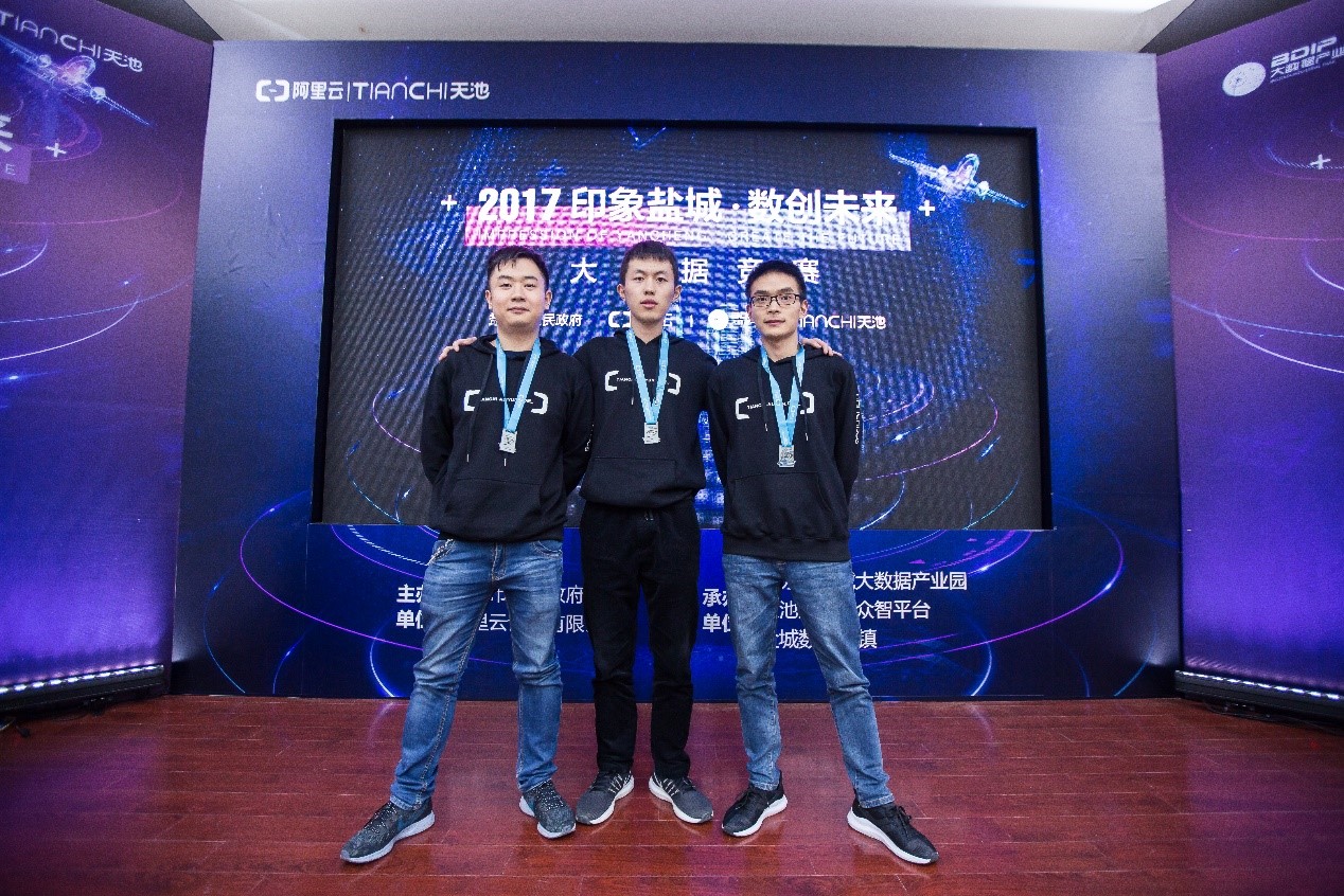 1-1P531212520b2.jpg 1-1P531212520b2.jpg